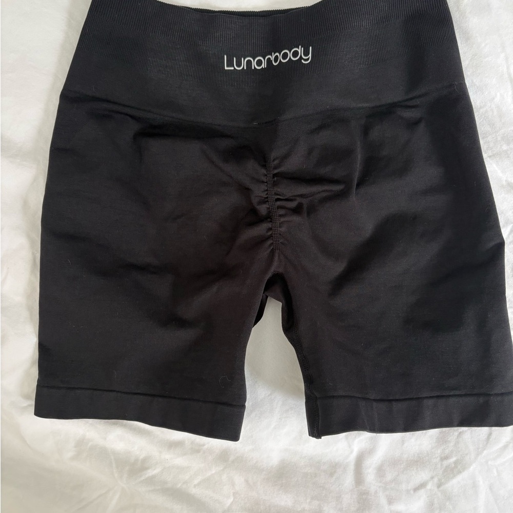Women's Black Seamless Athletic Bike Shorts NWOT
